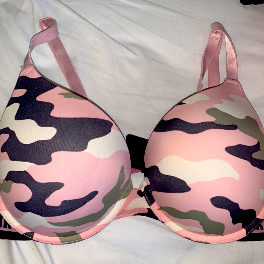 VS PINK Pink Camouflage Bra (36D)